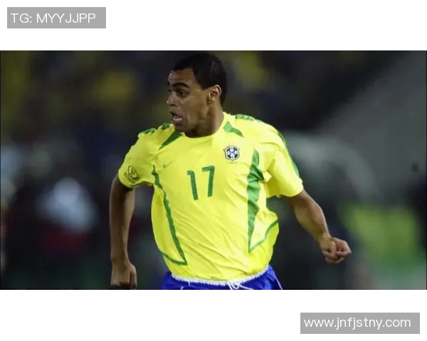 足球明星过人技巧大揭秘模仿他们的精彩瞬间与绝妙动作合集