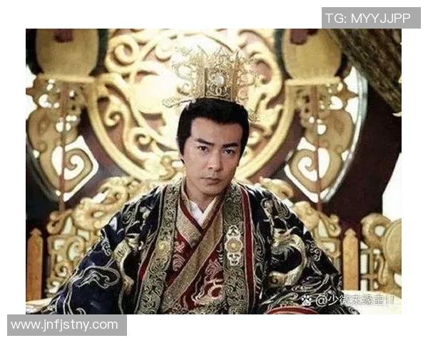 二娃是哪个足球明星揭秘他在球场上的传奇故事与成就