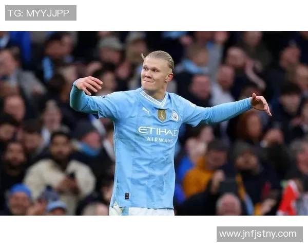 足球明星哈兰德的恐怖进球能力让对手胆寒的背后故事揭秘