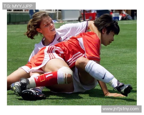 璀璨星光下的女足传奇她们的奋斗与荣耀瞬间定格在镜头中