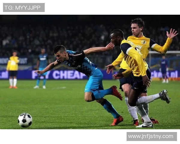 鹿特丹足球明星介绍及其在国际足坛的影响力分析